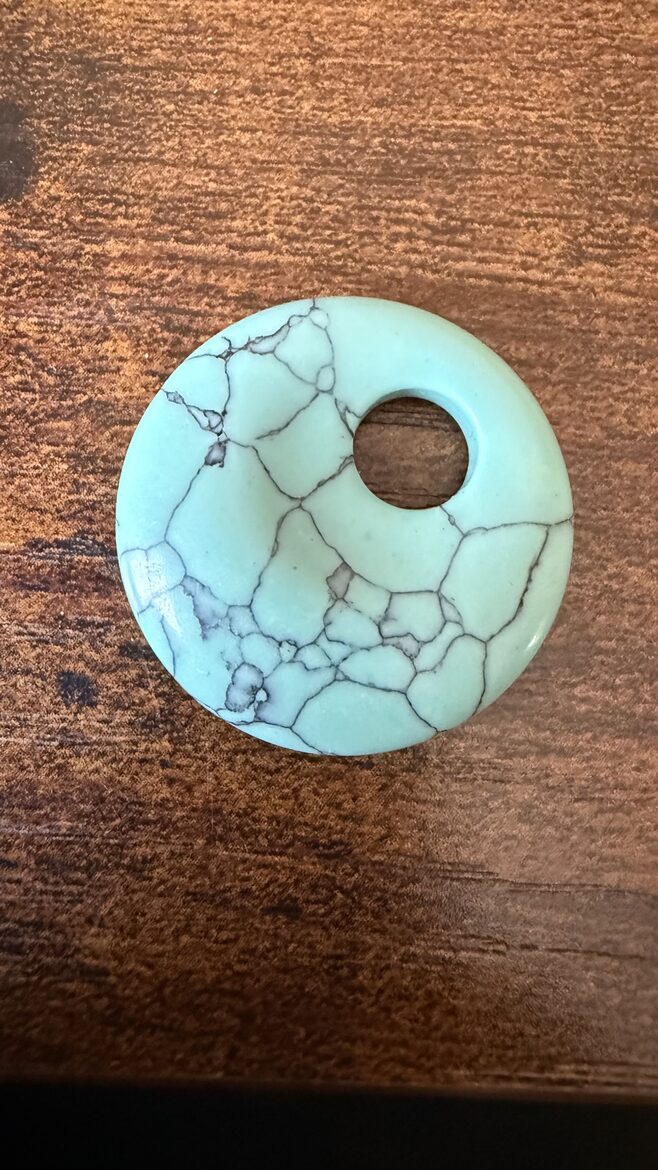 Kaklarota ar Magnēzīta akmeni!