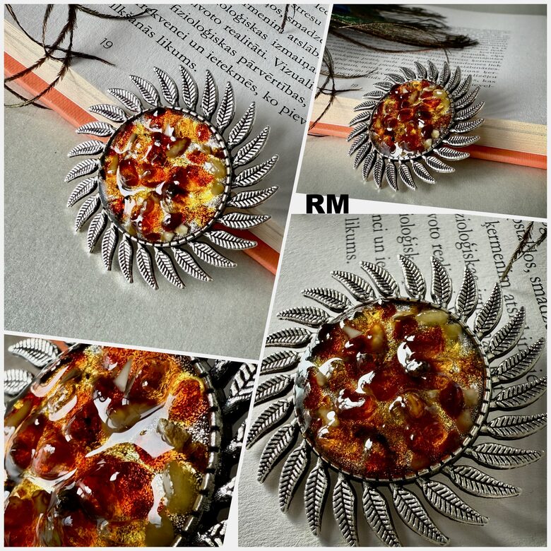 Dzintara broša "Saule"