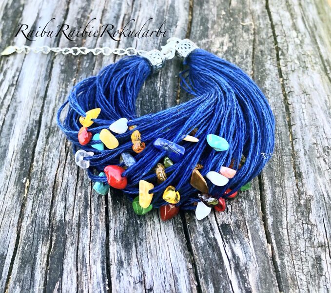 ✨"Diedziņrota" rokassprādze  no zila lina diega ar jauktajiem akmeņiem!